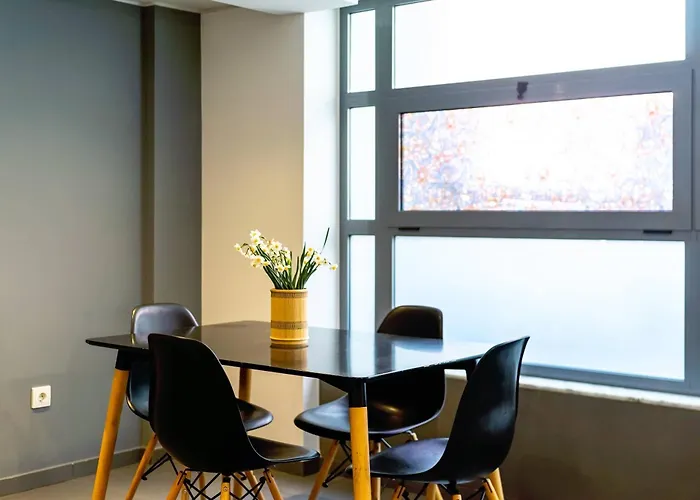 Modern & Spacious 1Br In Gazi L Private Balcony